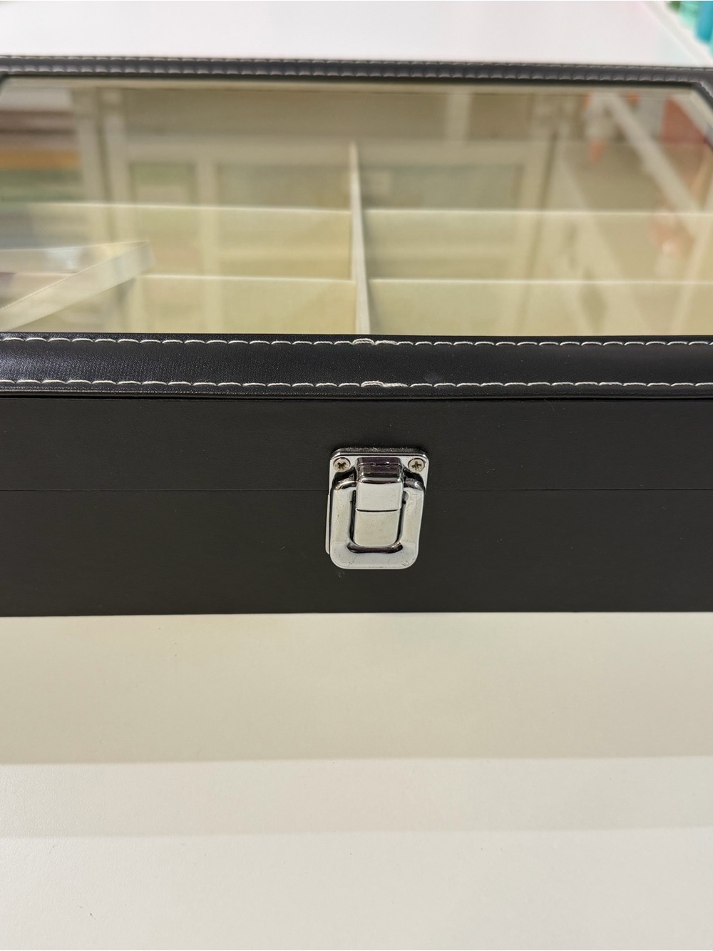 Black Sunglasses/ Jewelry Organizer Box with Cream Interior - Picture 2 of 3